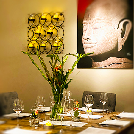 Dining room ambience